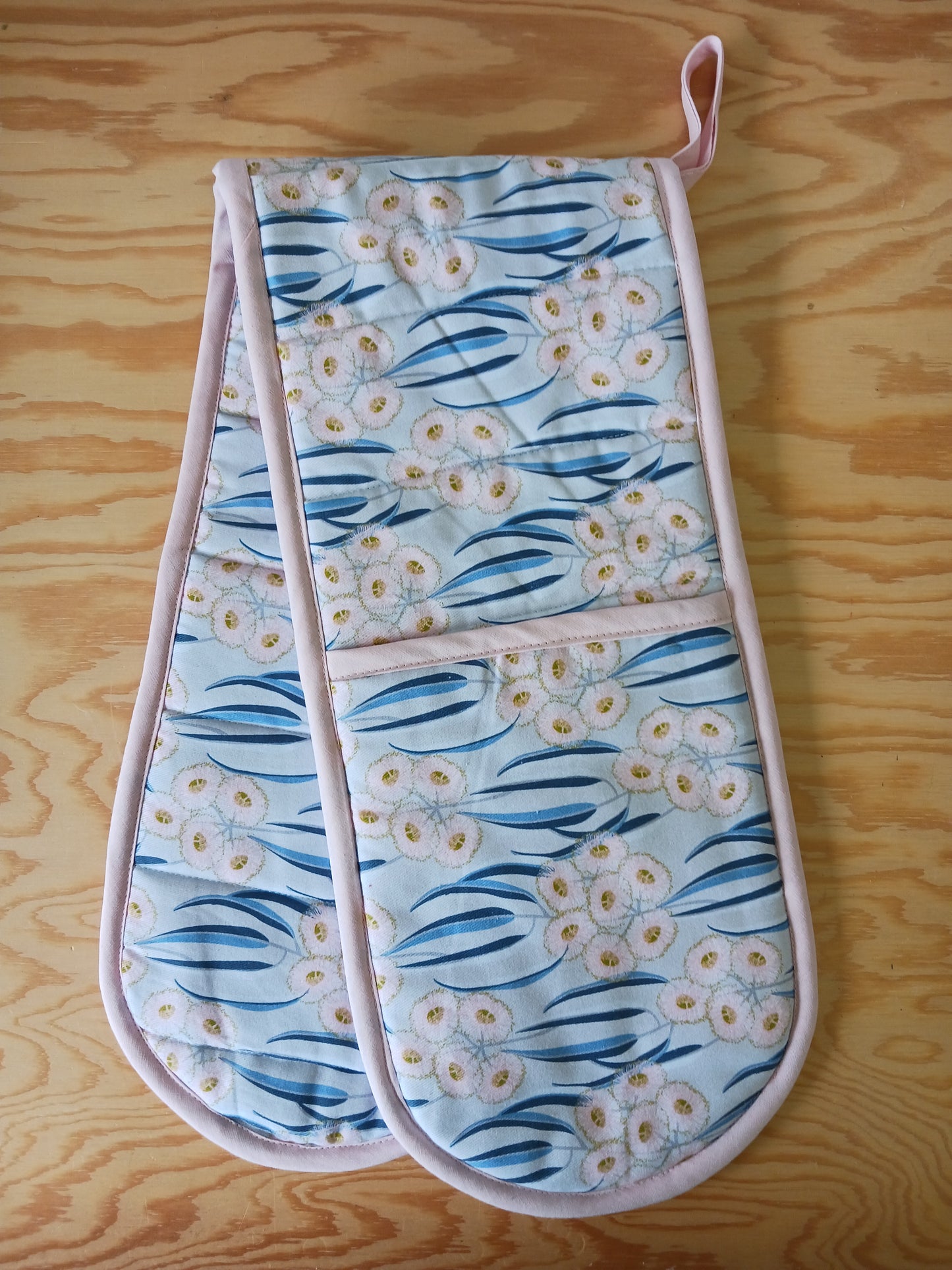 Double Oven Mitt